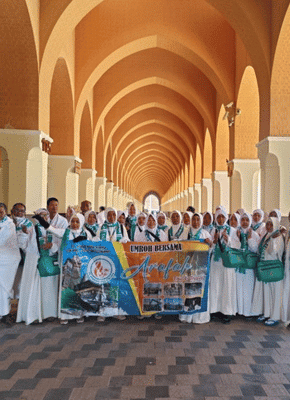 Dokumentasi Arafah Tour Travel Umroh dan Haji (8) Dokumentasi Arafah Tour Travel Umroh dan Haji (8)
